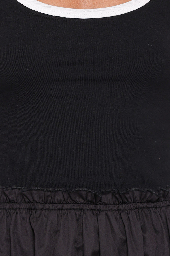 Petal and Pup USA DRESSES Finesse Maxi Dress - Black