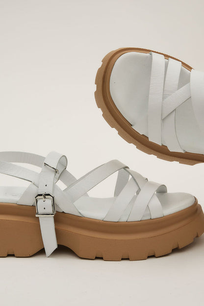 Afelia White