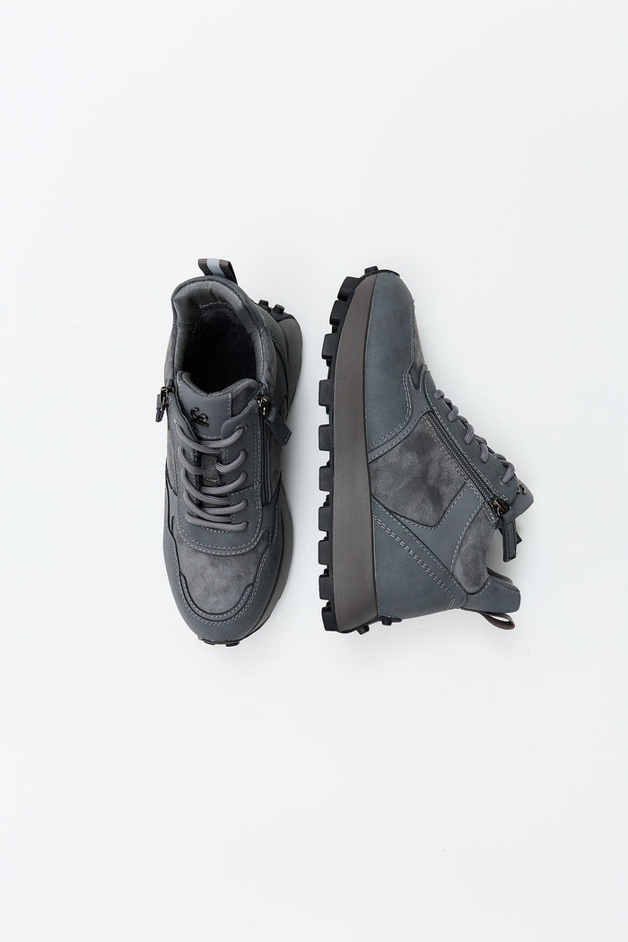 Brumelle Grey