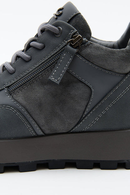 Brumelle Grey
