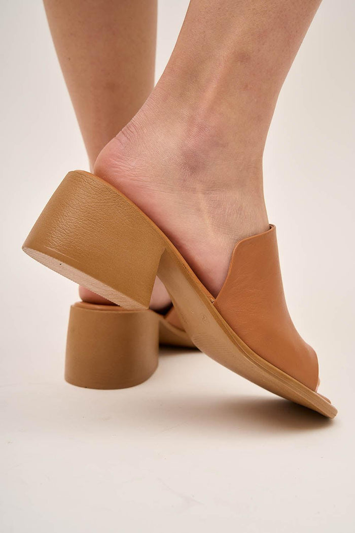 Camel Block Tan