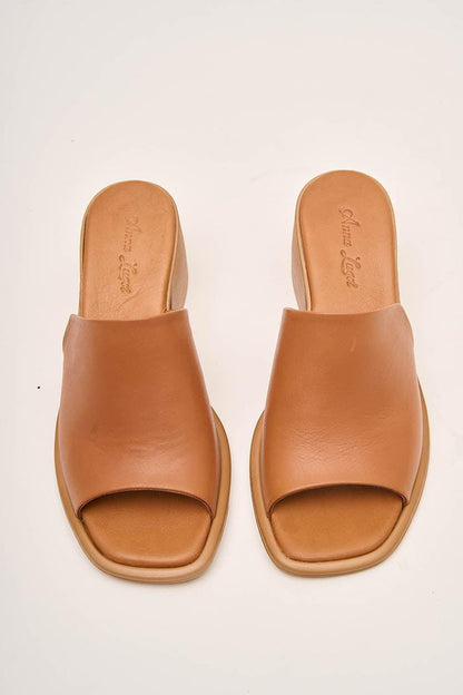 Camel Block Tan