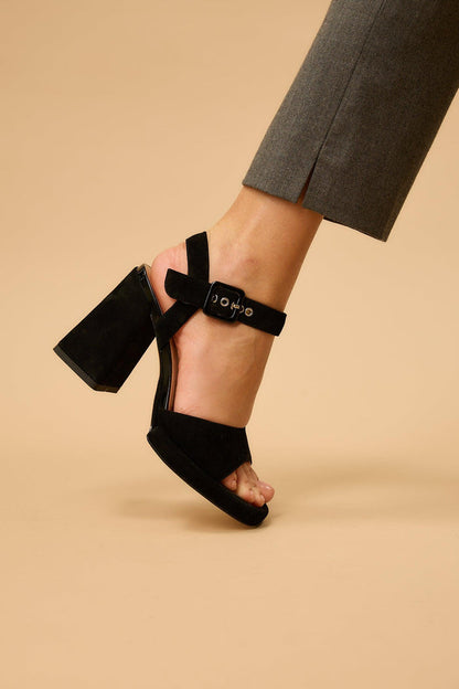 Chiara Suede Black
