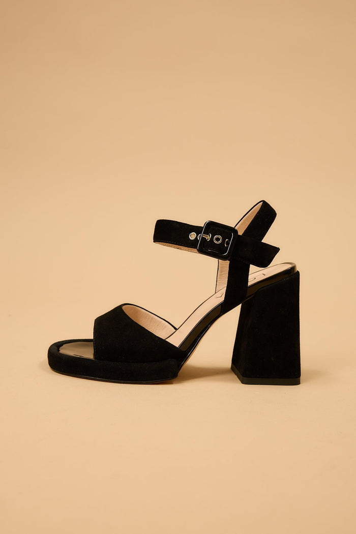 Chiara Suede Black