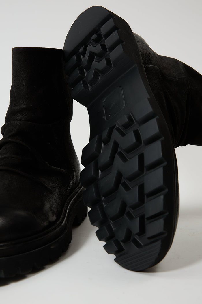 Circe Black