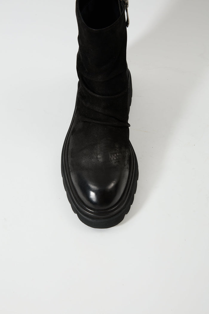 Circe Black