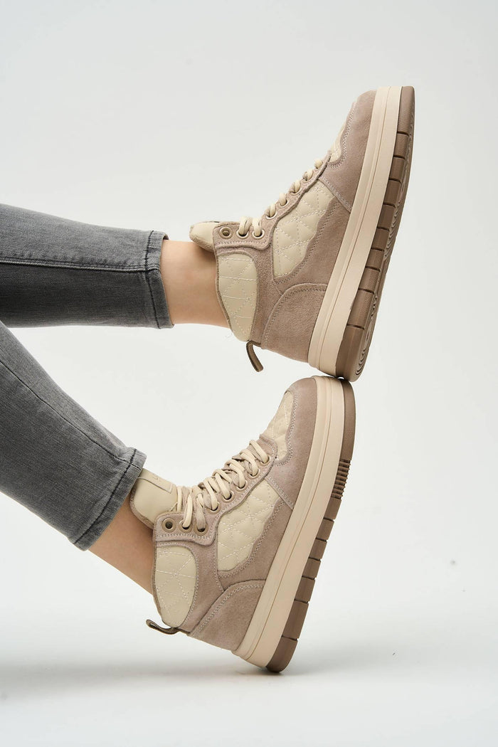 Crue Beige