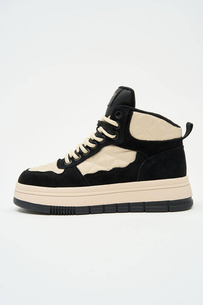 Crue Black