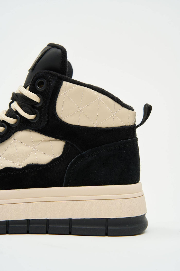 Crue Black