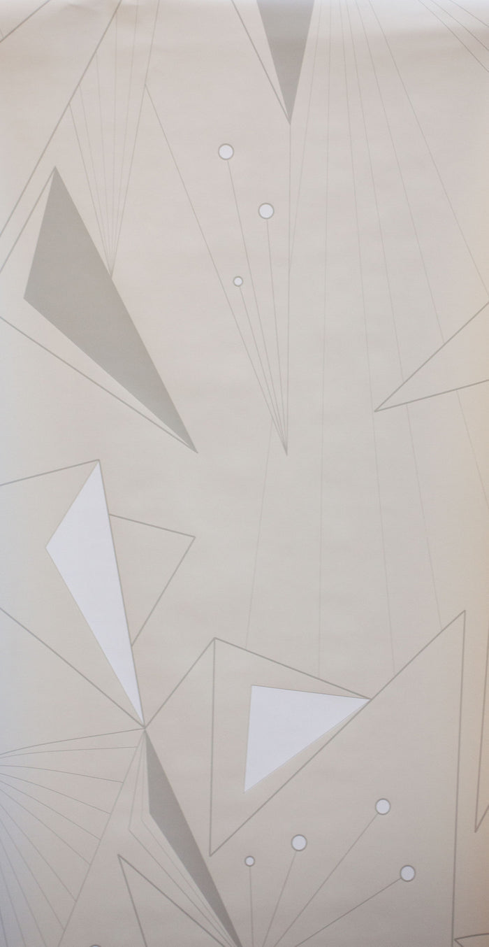 DecoPrism Wallpaper in White and Stone on Snow