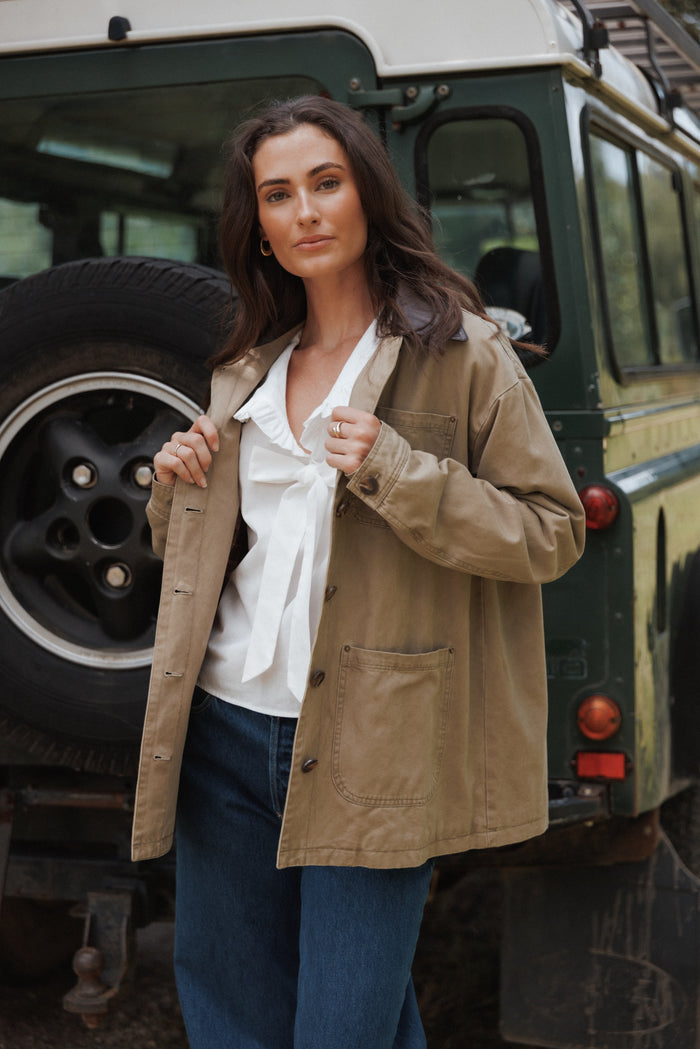 Petal and Pup USA OUTERWEAR Elliot Contrast Collar Barn Jacket - Khaki