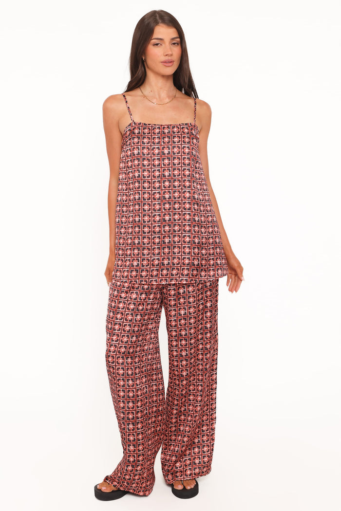 Petal and Pup USA TOPS Lexi Top - Red Geometric