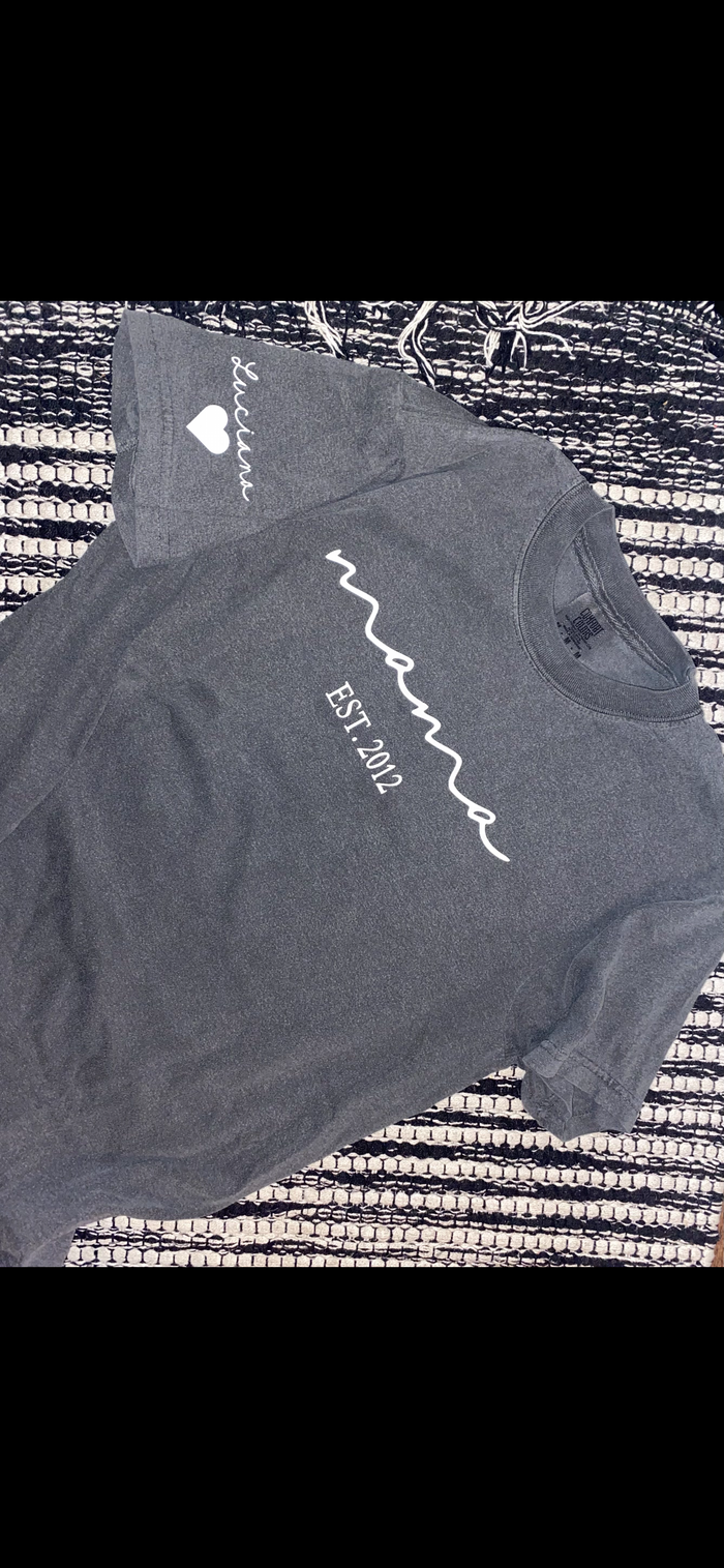 Mama T-shirt (Custom)