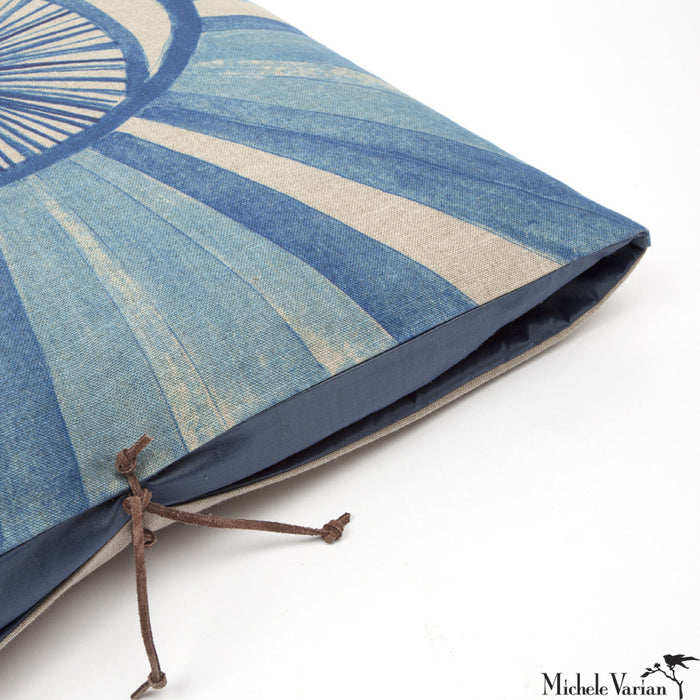 Printed Linen Pillow Eyeburst Indigo 22x22