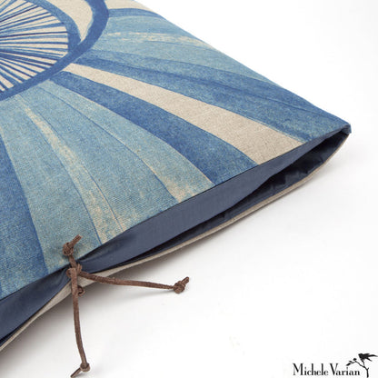 Printed Linen Pillow Eyeburst Indigo 22x22