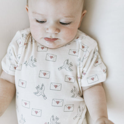 Short Sleeve Bodysuit - Love Letter
