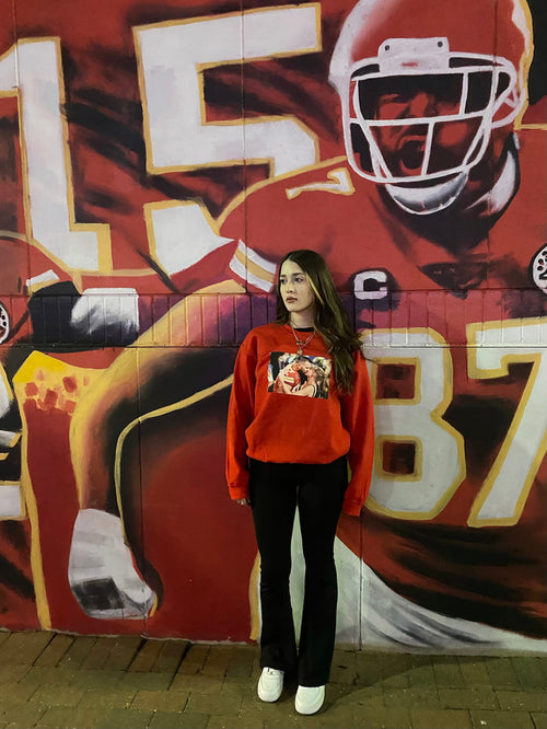 Swelce Crewneck Sweater (Red)